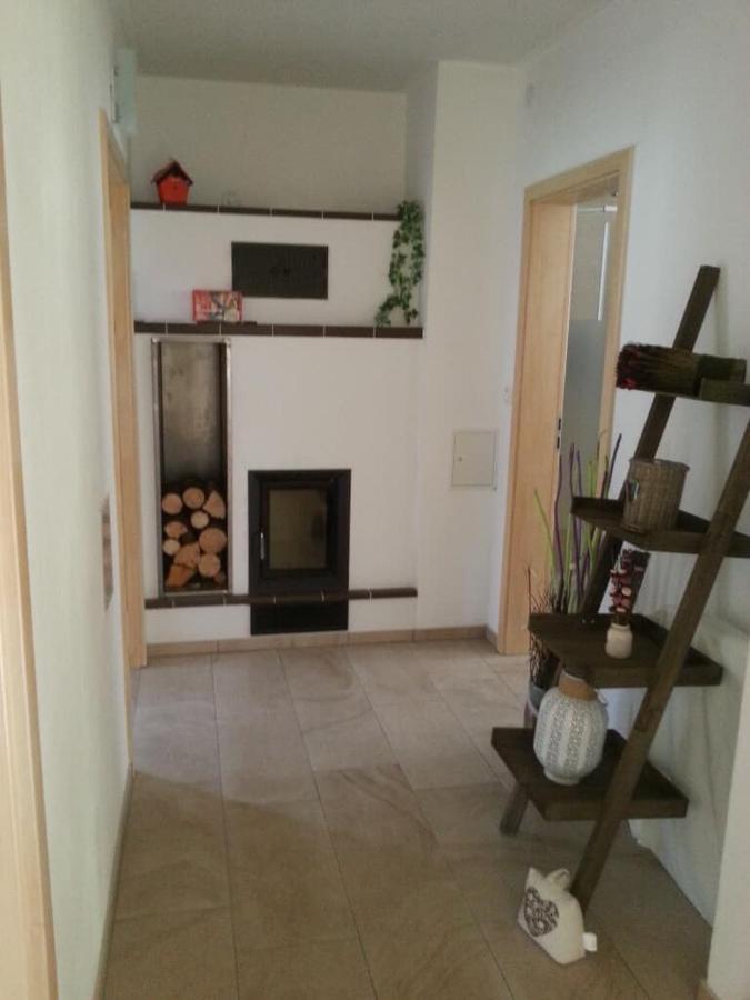 Ferienwohnung Und Sommerhaus Unter Der Burg Falkenberg  Exterior photo